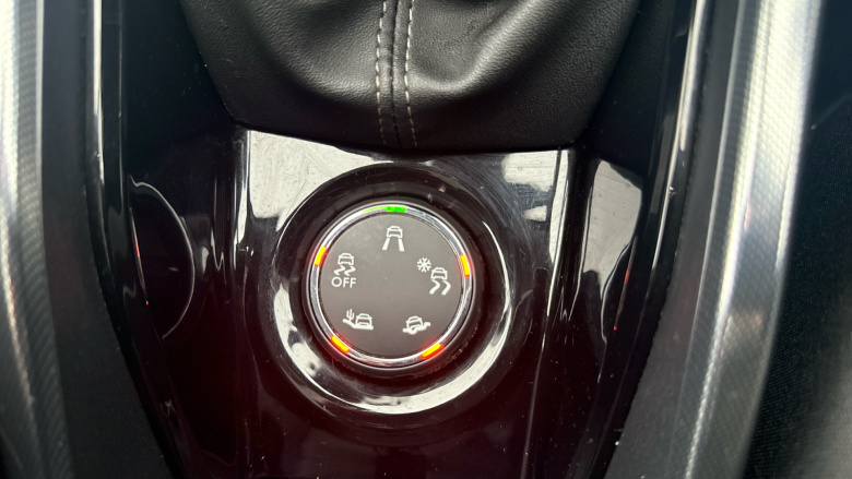 Peugeot 2008 1.6 BlueHDi 120 Feline 5dr [Mistral] Diesel Estate